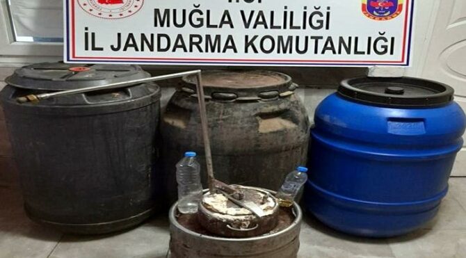 550 litre kaçak içki ile yakalandı, ‘Satmıyordum, içiyordum’ dedi