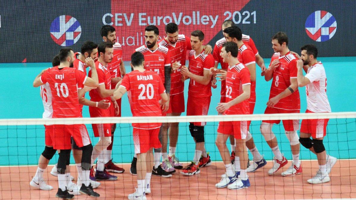A Milli Erkek Voleybol Takımı set vermeden kazandı