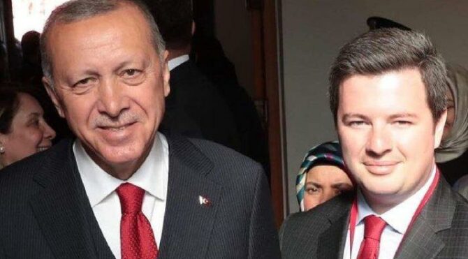 AKP’li belediye meclis üyesi ‘avukat’ aşı oldu… Sosyal medyadan tepki topladı