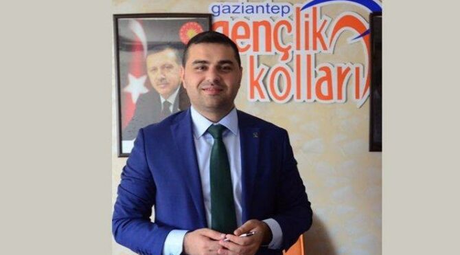 AKP yöneticisinin paylaşımları olay oldu