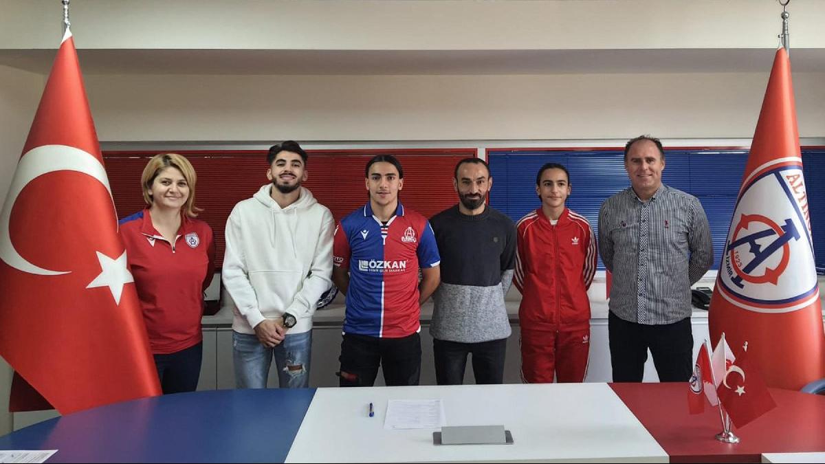 Altınordu bir yıldız daha parlatıyor: Kenan Fakılı