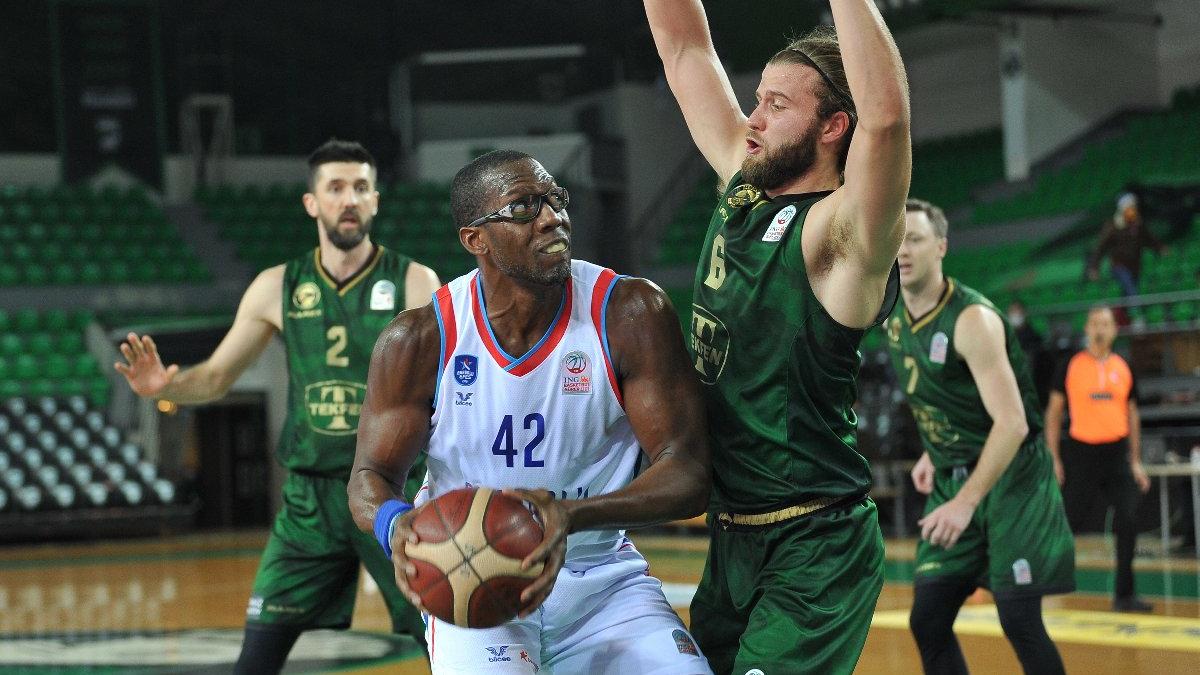 Anadolu Efes deplasmanda kazandı