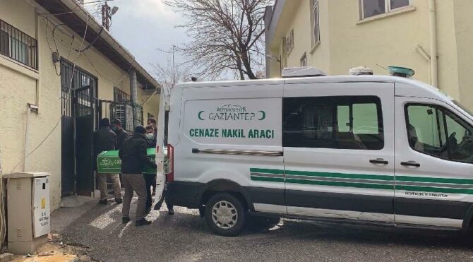 Baba evinde vurulup öldü; 5 yakını gözaltında