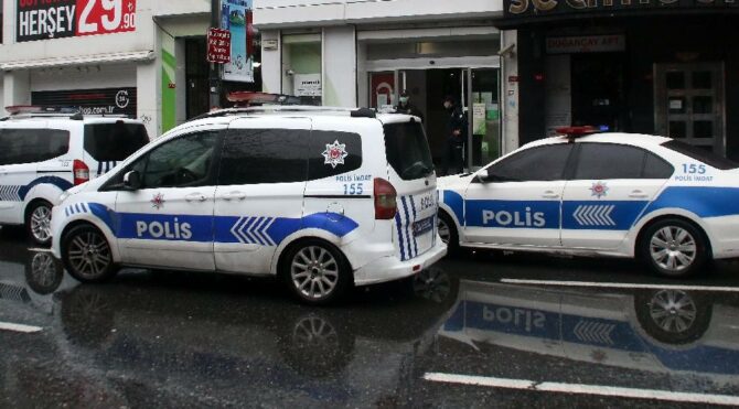 Bankaya giren hırsızlar elektrikli ısıtıcı çaldı