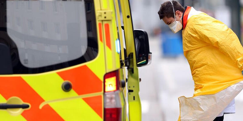 Belçika'da koronavirüslü kişi polislere tükürünce 24 polis karantinaya alındı