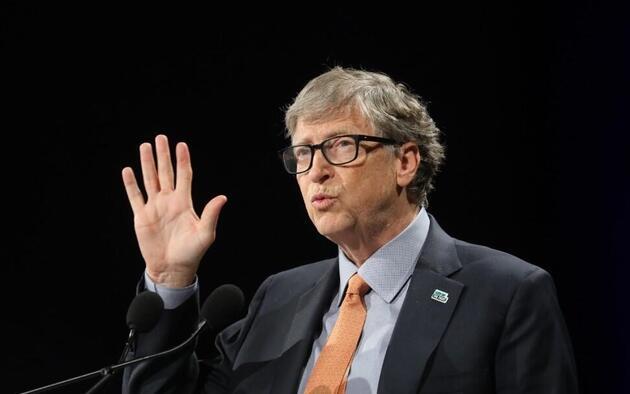 Bill Gates Covid-19 aşısı oldu