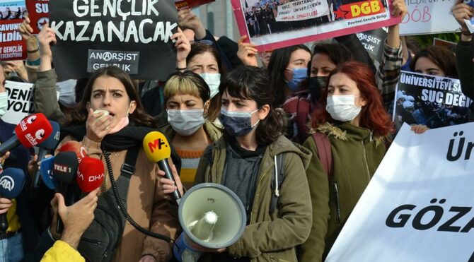 Boğaziçi protestolarında 2 öğrenci hakkında tutuklama talep edildi