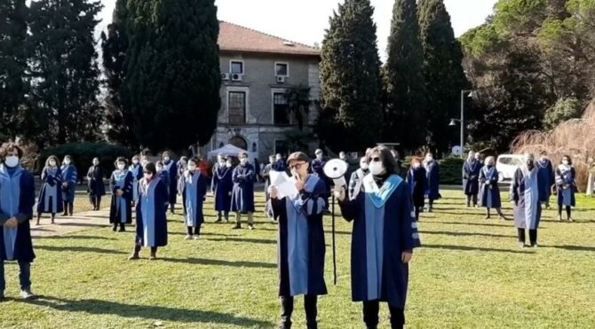 Boğaziçi Üniversitesi öğretim üyelerinden rektör eylemi: Kabul etmiyoruz, vazgeçmiyoruz