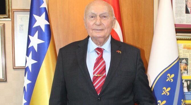 Boşnakların Schindler’i hayata veda etti