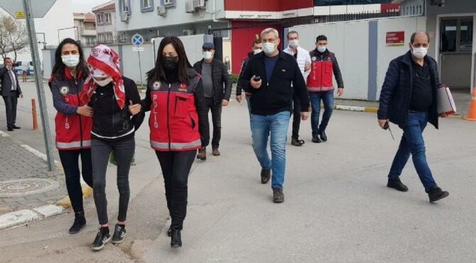 Büfe açmak için kuyumcuyu soydular