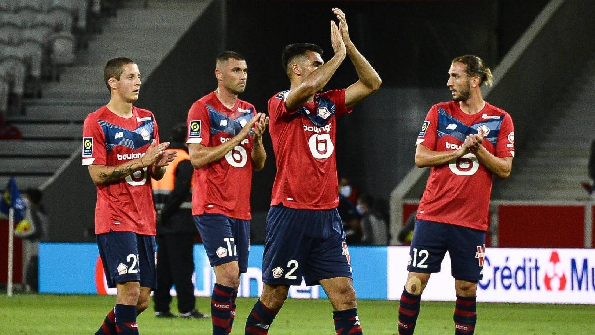 Burak Yılmaz ve Zeki Çelik’e büyük onur