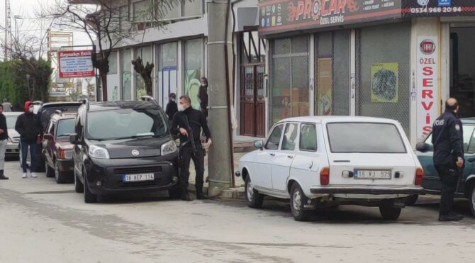 Bursa’da polise silahlı saldırı düzenleyen şahıs yakalandı
