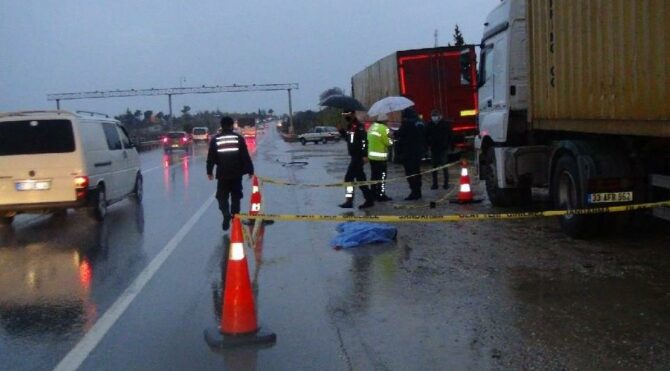 Çarptığı yayayı öldürdü, ardından yaptığı pes dedirtti