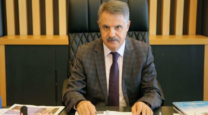 CHP’li başkan hacizlere isyan etti: Belediye binası da alın, biz çadırda hizmet veririz