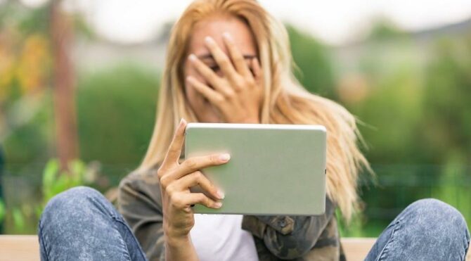 Cinsel içerikli sitelere girmek boşanma sebebi sayıldı