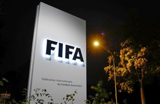 FIFA: Kulüpler, mili takımlara futbolcu göndermek zorunda değil