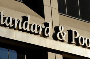 Standard Poor's Türkiye'nin kredi notunu teyit etti, görünümü değiştirmedi