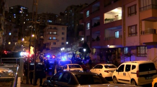 Eşinin darbedildiğini gören kadın, 4 komşusuna kurşun yağdırdı