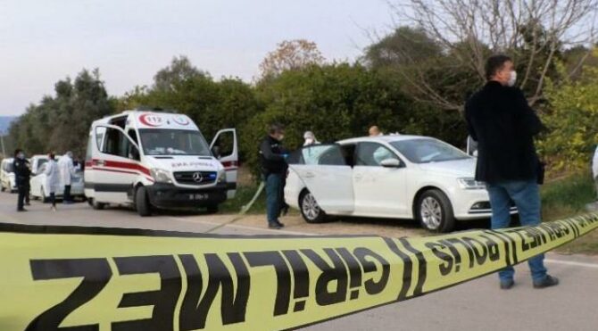 Eski eşi ve arkadaşına kurşun yağdırdı