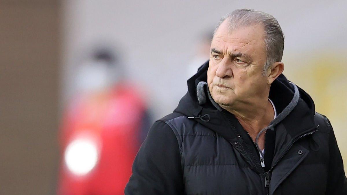 Fatih Terim’in hayal kırıklığı: ‘İlk yarı kaybettiğimiz gereksiz puanlar’