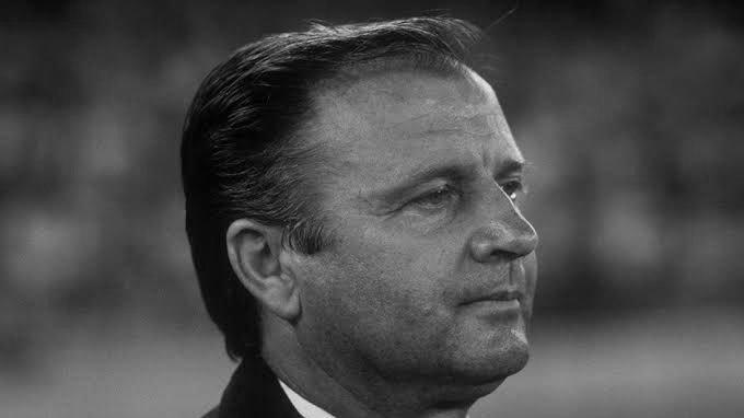 Fenerbahçe eski teknik direktörü Jozef Venglos hayatını kaybetti