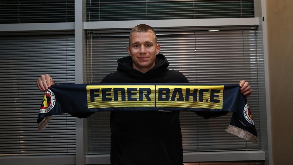 Fenerbahçe’nin yeni transferi Attila Szalai İstanbul’da