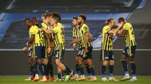 Fenerbahçe Kadıköy`de şov yaptı! Kayseri`yi 3 golle geçti...