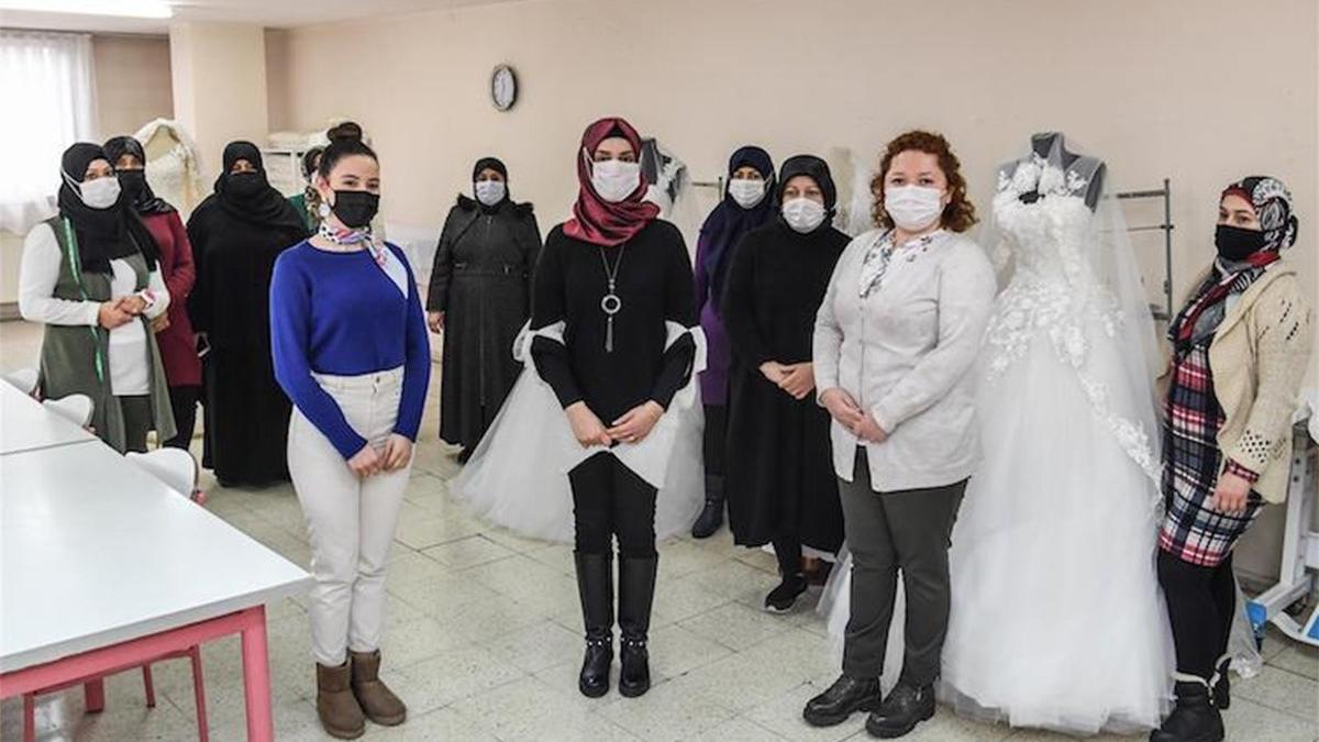 Ankara Büyükşehir Belediyesi'nden mülteci kadınların istihdamına destek