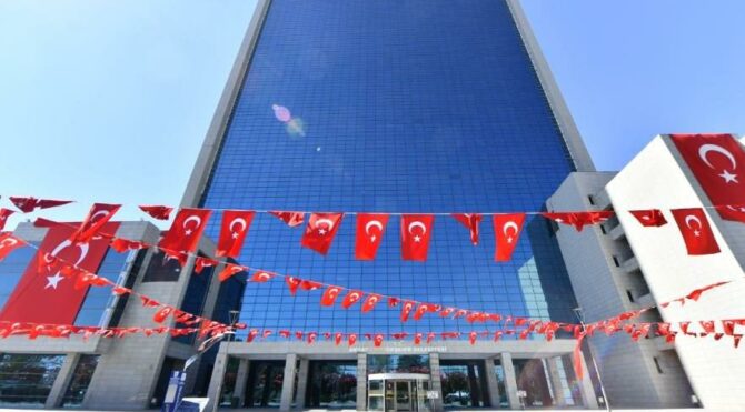 Fitch, Türkiye’nin en yüksek rating notunu Ankara’ya verdi