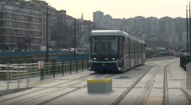 Haliç Tramvayı seferlerine başladı