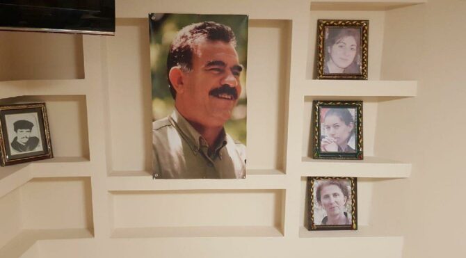 HDP ilçe başkanlığından PKK’ya ait 10 binlerce fotoğraf çıktı