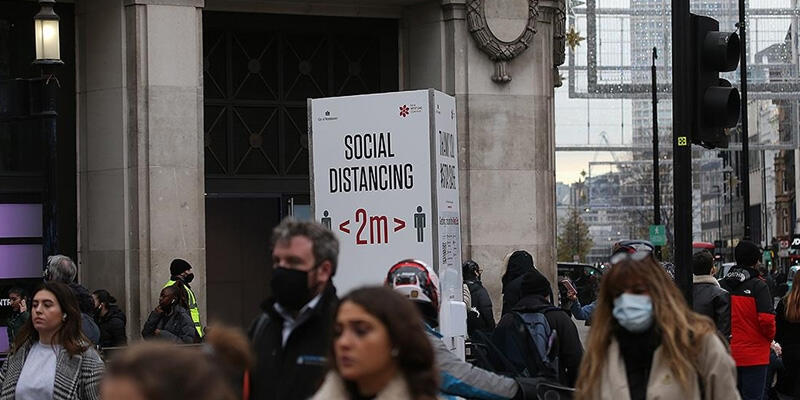 İngiltere'de Kovid-19 önlemleri daha da sıkılaştırılacak