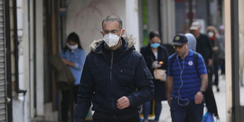 İngiltere’de son 24 saatte koronavirüsten 529 ölüm