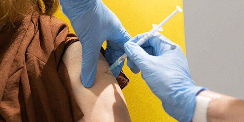 İsrail'de Kovid-19 aşısının ikinci dozu yapılan sağlıkçıların yüzde 98'inde yeterli seviyede antikor oluştu