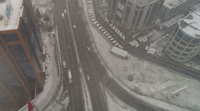 İstanbul’da kar ne zamana kadar devam edecek? Dondurucu soğuklar gitmiyor…