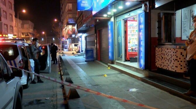 İstanbul’da silahlı saldırı! Kurşun yağdırdı