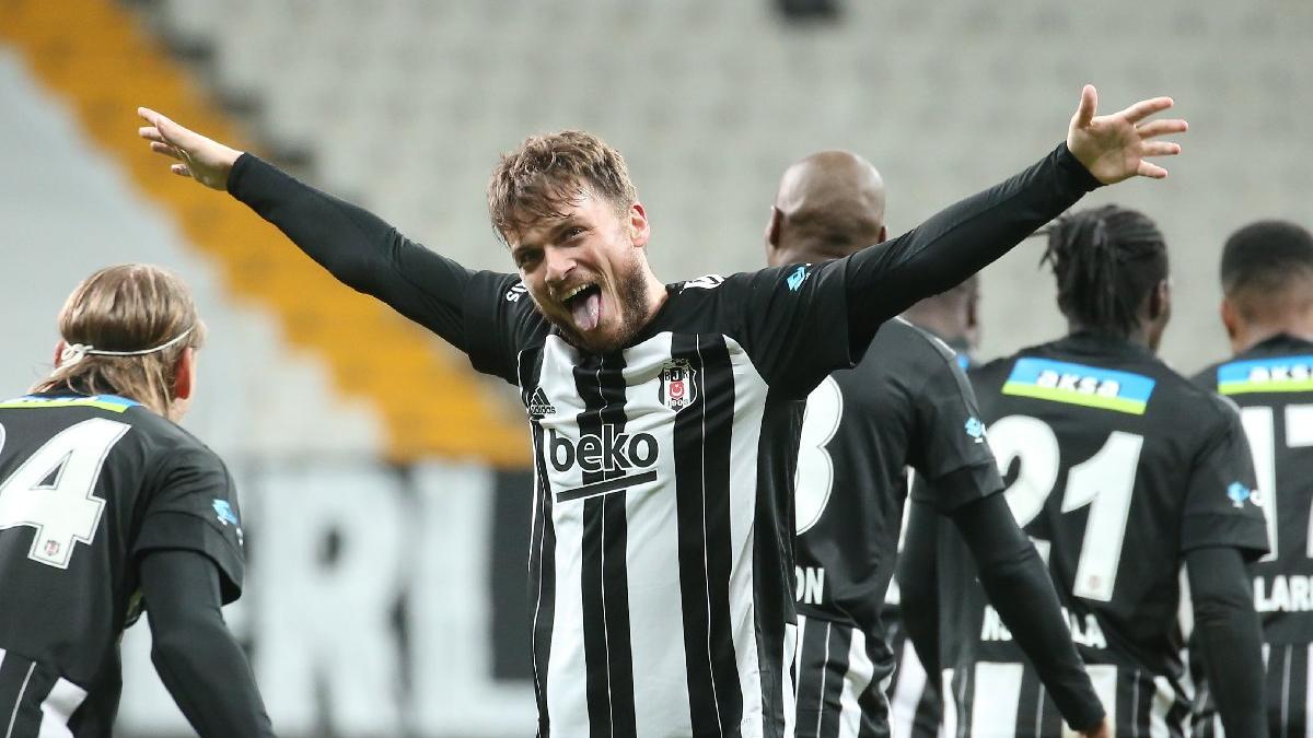 İstenmeyen adam Adem Ljajic’in dönüşü muhteşem oldu!