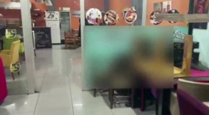 Kafe görünümlü silah imalathanesine baskın