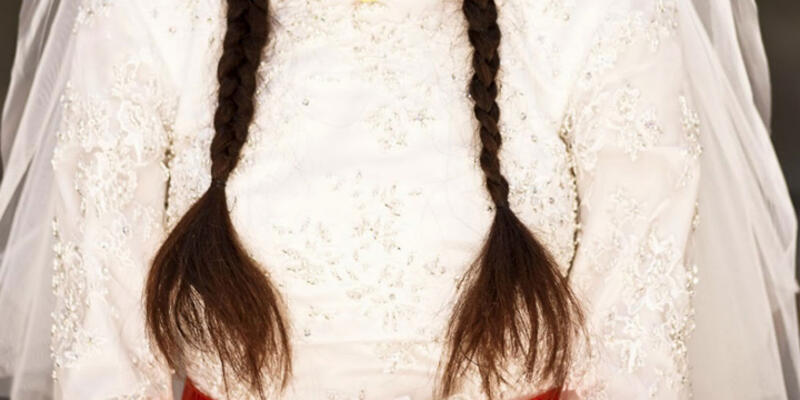 Kanada'da çocuk evliliği krizi | Video