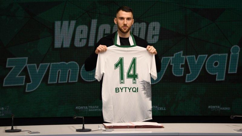 Konyaspor, Zümer Bütüçi’ye imza attırdı