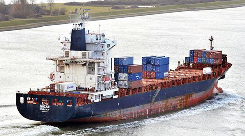 Korsan saldırısında kurtulan Türk gemiciler yaşadıklarını anlattı