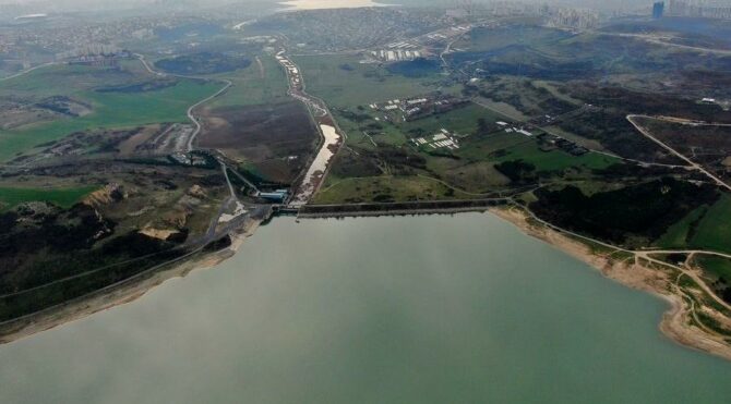 Kurak ayların ardından kar kalınlıkları yüzleri güldürdü