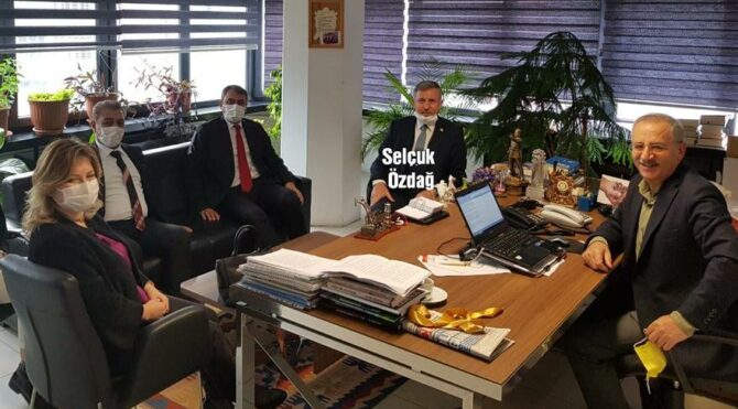 ‘Maalesef AKP’nin 4 arka bahçesi var’