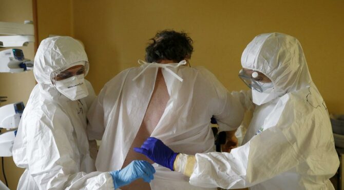 Mutasyona uğramış corona taşıdığı tespit edilen kişi evinden alınarak yurduna yerleştirildi