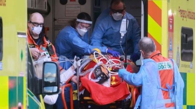 Mutasyonlu virüsün merkez üssü İngiltere'de kısıtlamalar 5'inci seviyeye yükseltildi