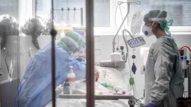 Norveç'te Pfizer aşısı vurulan 23 kişi hayatını kaybetti