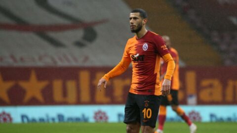 Galatasaray`da Younes Belhanda`dan ırkçılık tepkisi