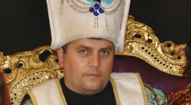 Okul müdüründen çirkin paylaşım