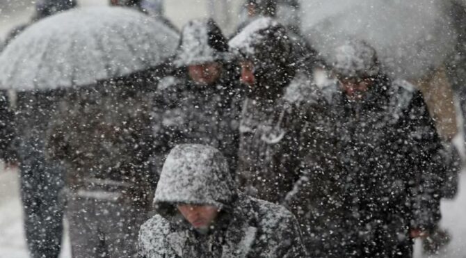 Önce yağmur sonra kar! 10 derece birden düşecek…