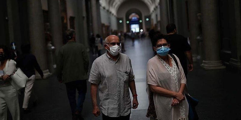 Portekiz'de Kovid-19 nedeniyle en yüksek günlük can kaybı sayısı kaydedildi